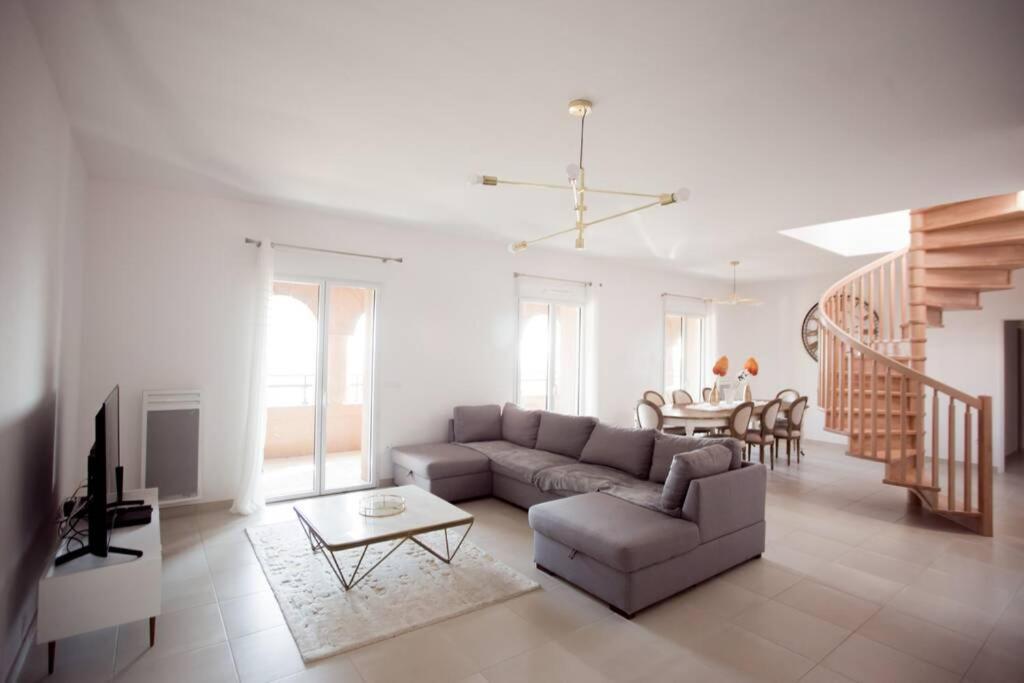 Magnifique Appartement Avec Vue Imprenable La Londe-les-Maures Exterior foto